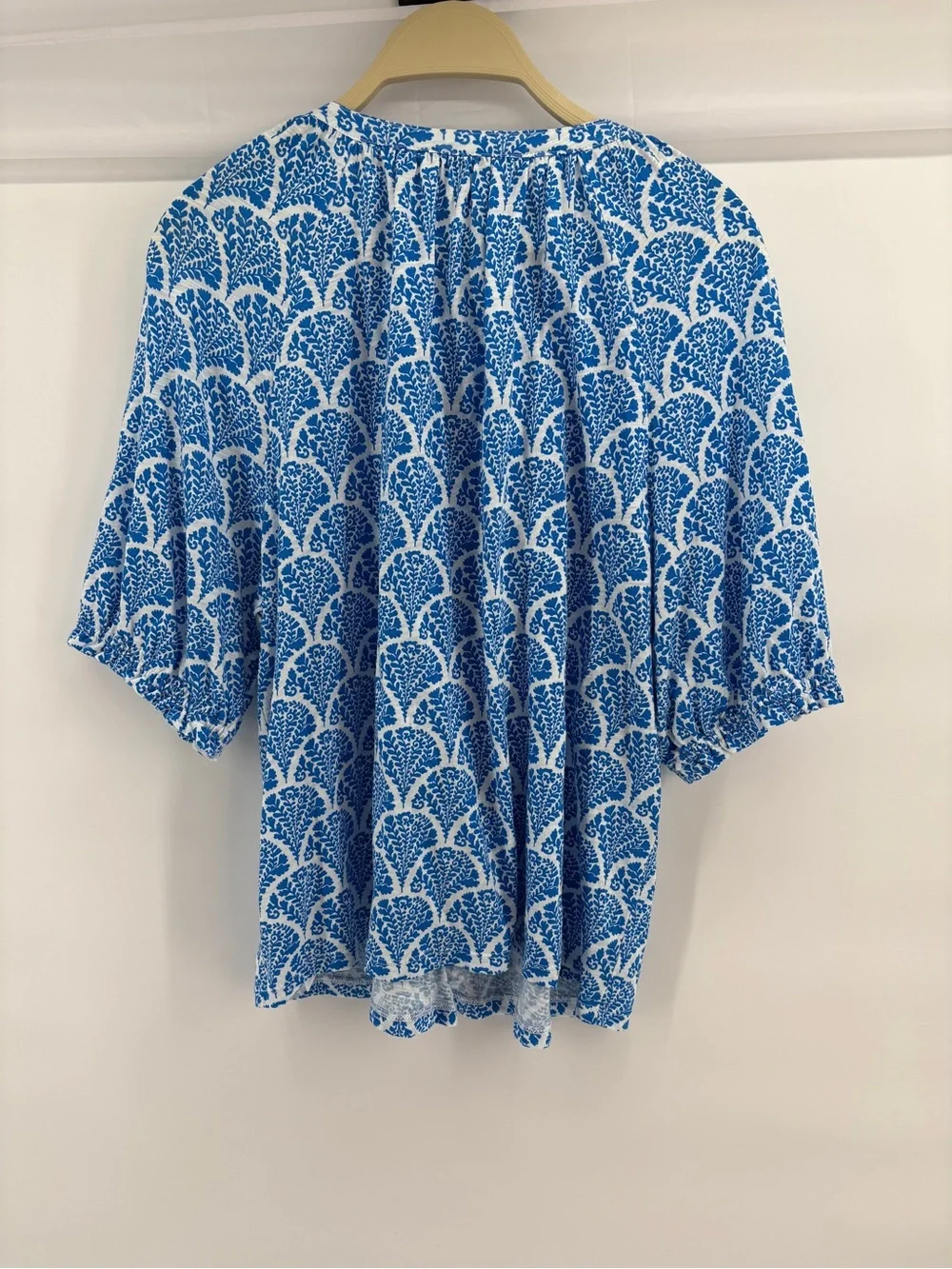 Boden Women’s Blue White Floral Print Henley Top US 14 UK 18 Cotton Blouse